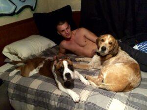 Happy Tail: Daisy Mae 1 Daisy Mae and Bauer